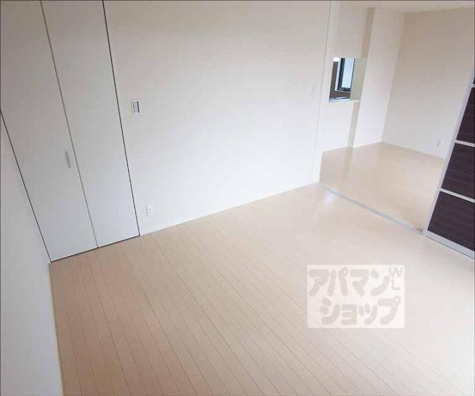 【シャーメゾン神川】間取