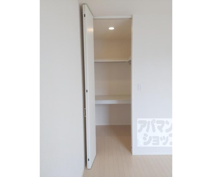 【シャーメゾン神川】間取