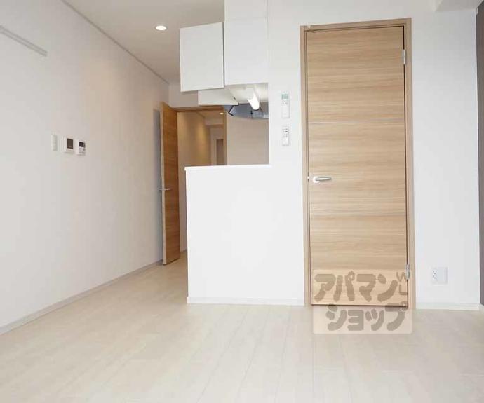 【ヴァンデミーア鳥羽】間取