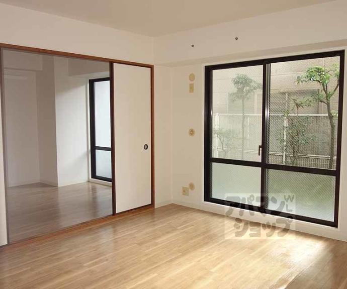 【ロイヤル現代】間取