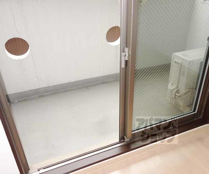 【レヴィア七条】間取
