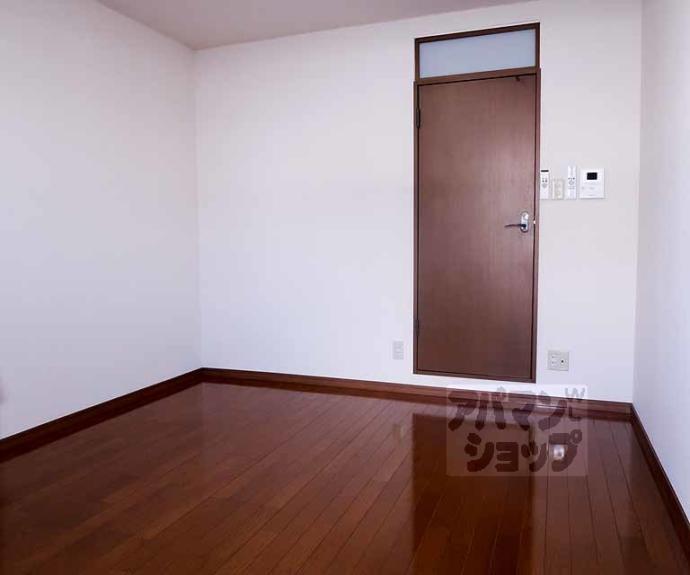 【FourSeven八条口】間取