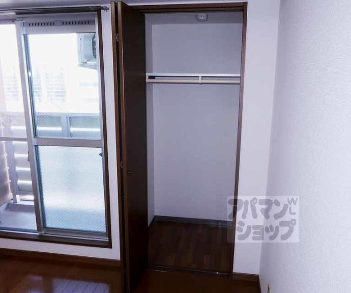 【FourSeven八条口】間取