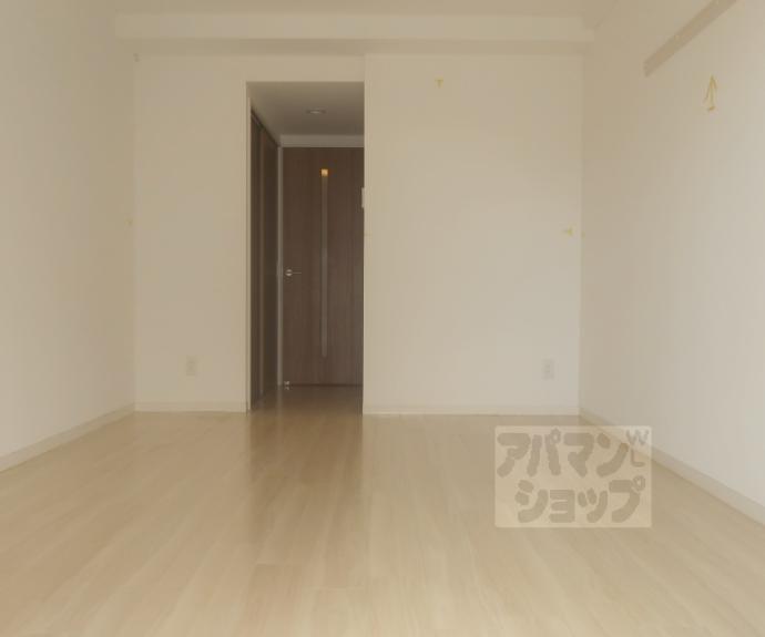 【アミティエ山科】間取