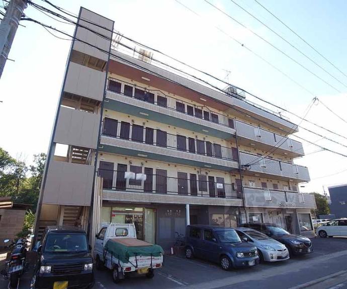【ロイヤルハイツ八洲ⅠⅡ】間取