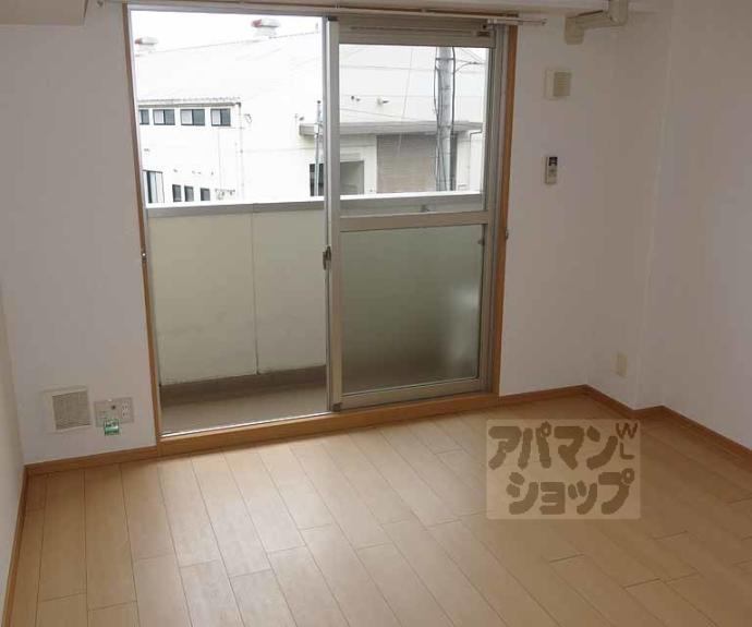 【セイバリープレース】間取
