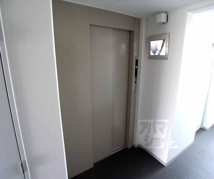 【クレストコート二条城北】間取