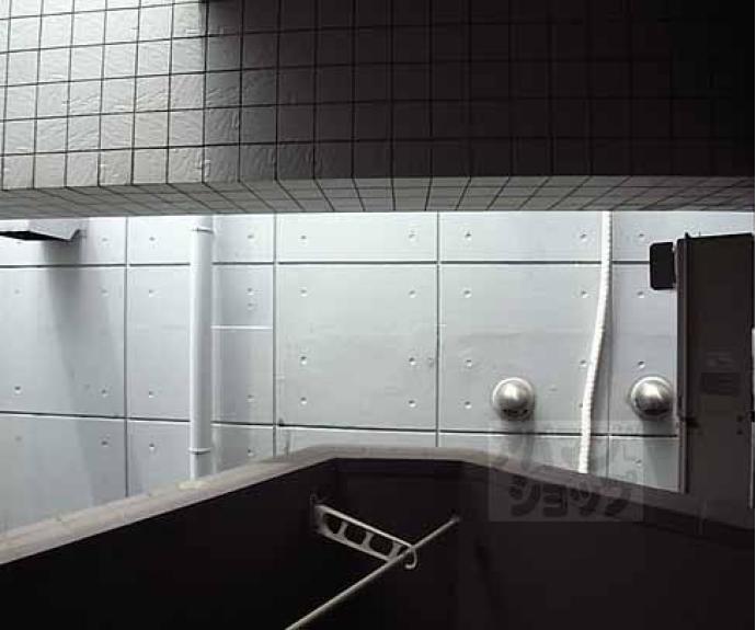 【クレストコート二条城北】間取