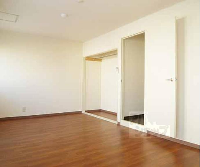 【明輝マンションF棟】間取