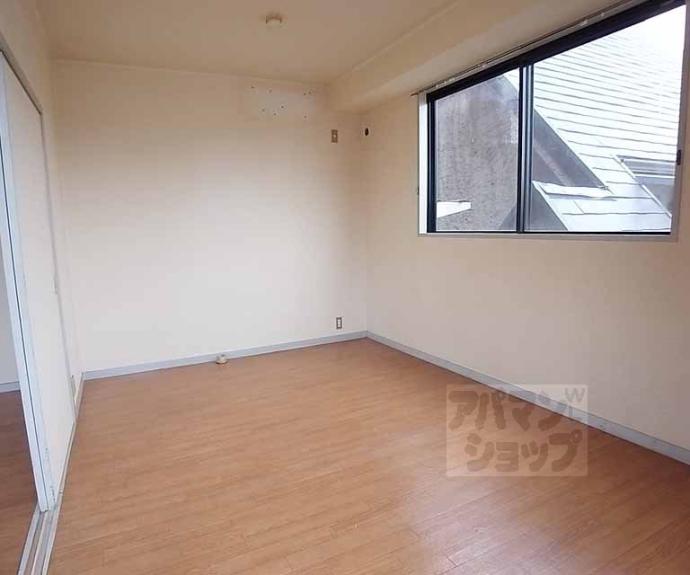 【ヤムズヴィレッジ】間取