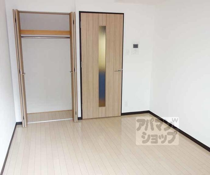 【アクロス京都七条鴨川御苑】間取