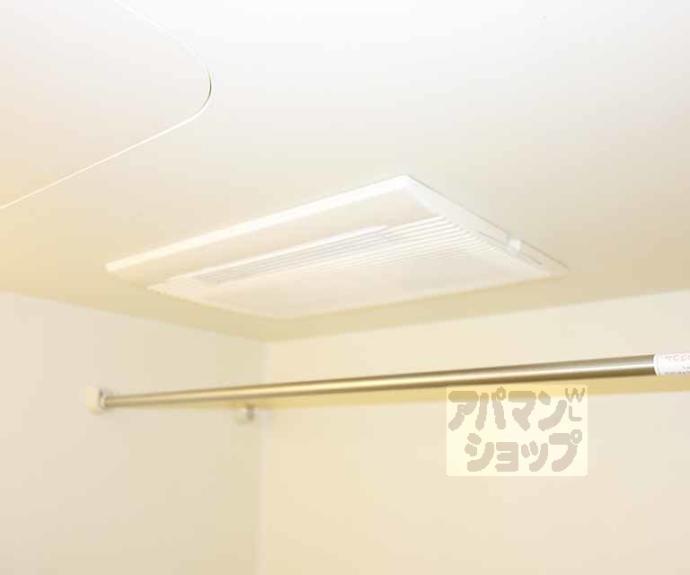 【アクロス京都七条鴨川御苑】間取