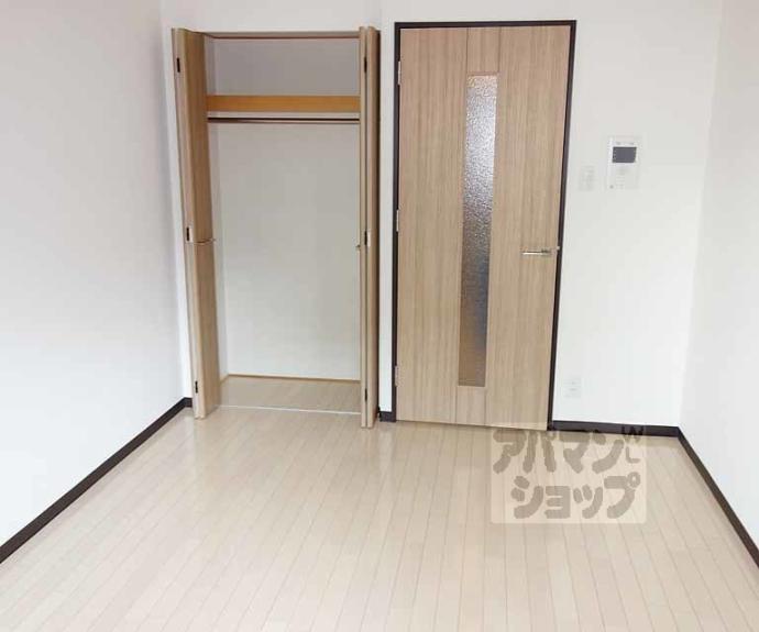 【アクロス京都七条鴨川御苑】間取