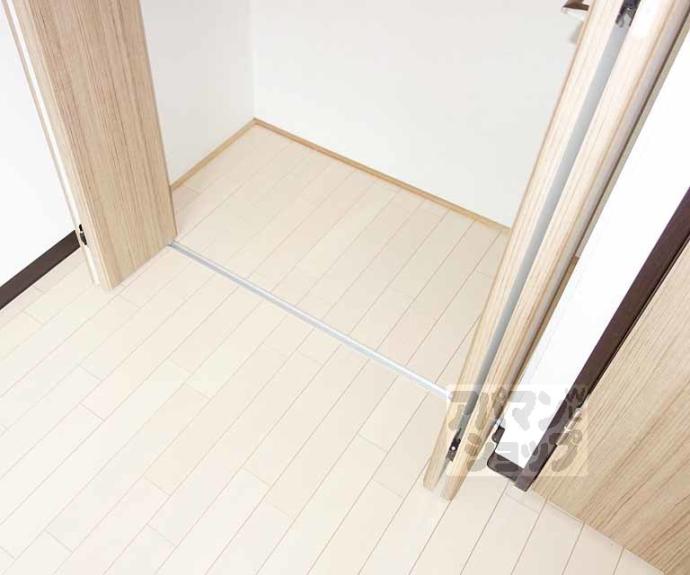 【アクロス京都七条鴨川御苑】間取