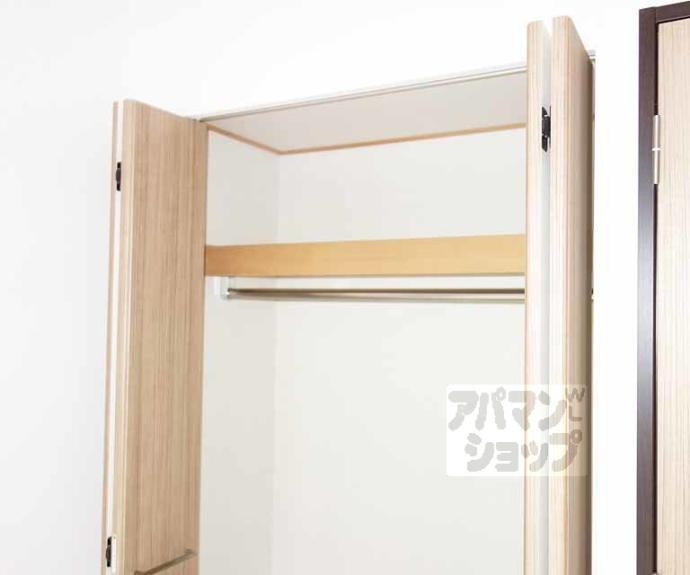 【アクロス京都七条鴨川御苑】間取