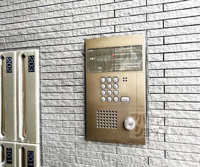 【グランコート高台寺】間取