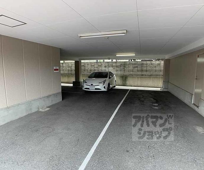 【グランコート高台寺】間取