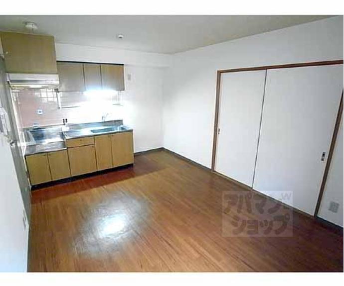 【グランコート高台寺】間取
