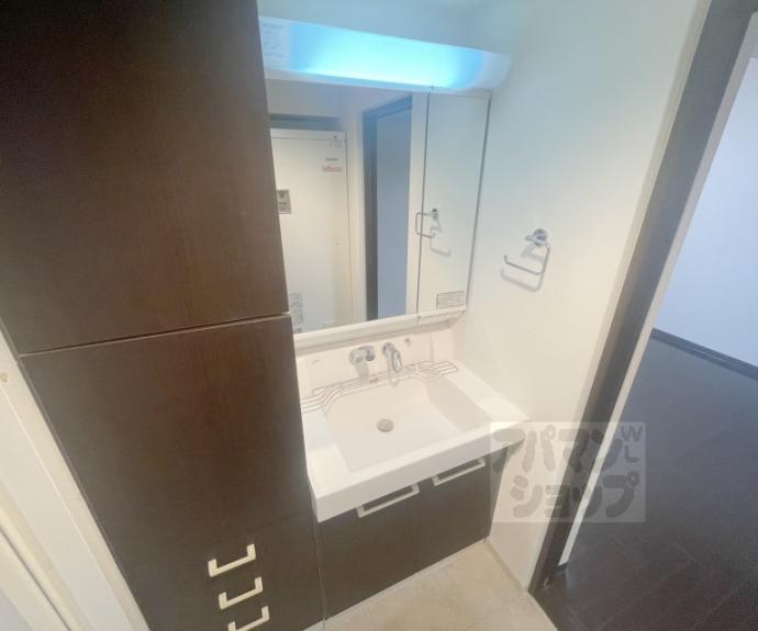 【アクアレリスト今出川】間取