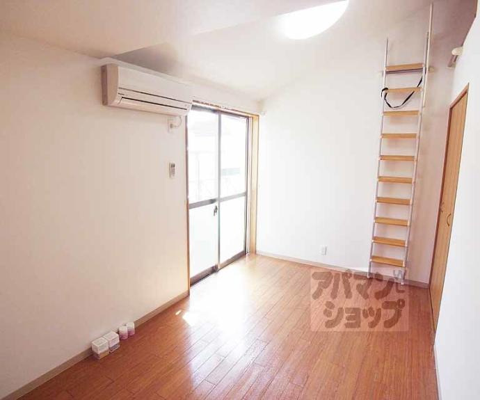 【ベルビュー深草】間取