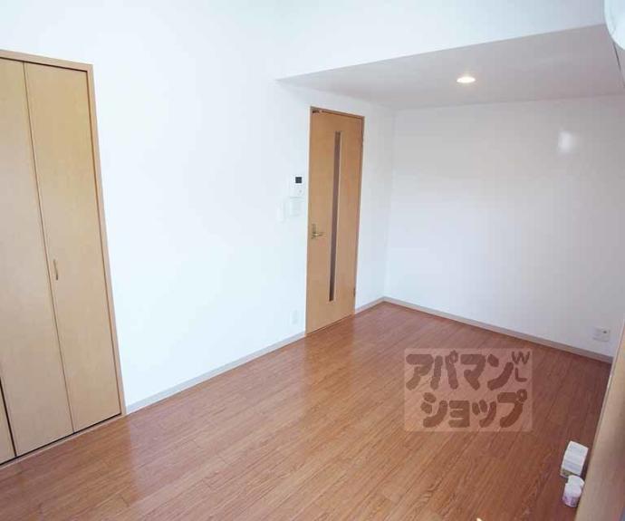 【ベルビュー深草】間取