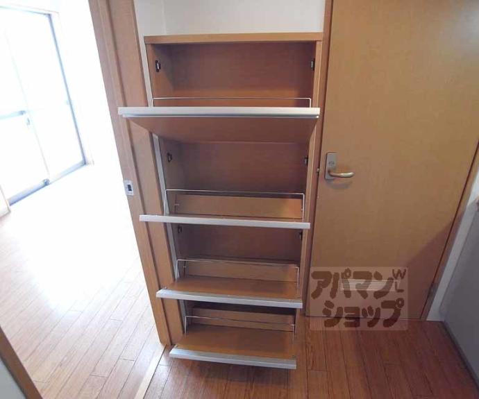 【ベルビュー深草】間取