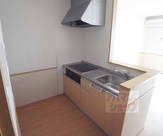 【エルメゾン伏見】間取