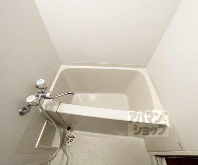 【チコーベルメゾン東山】間取