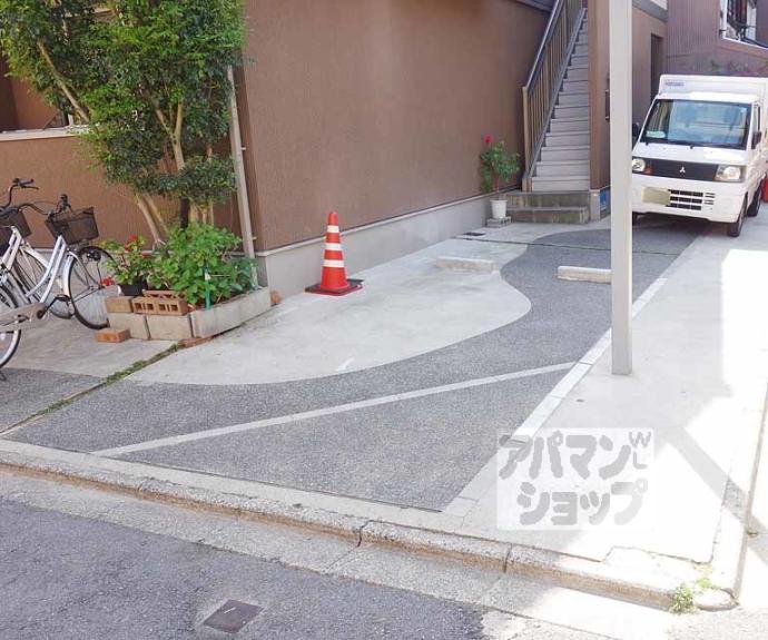 【ベルリード六条】間取