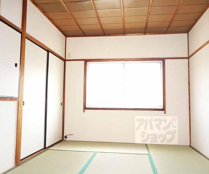 【上鳥羽南中ノ坪町貸家】間取