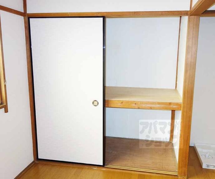 【上鳥羽南中ノ坪町貸家】間取