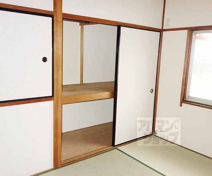【上鳥羽南中ノ坪町貸家】間取
