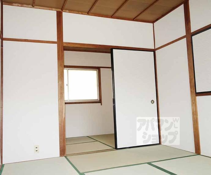 【上鳥羽南中ノ坪町貸家】間取