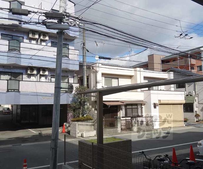 【カーサアザレア】間取