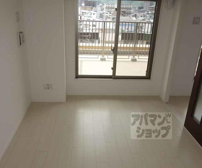 【ベラジオ京都西大路Ⅱ】間取