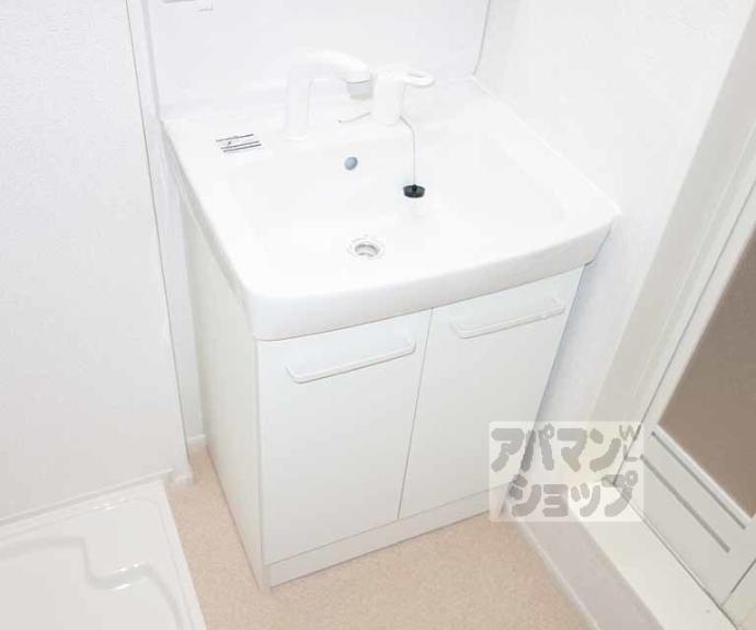 【ザ・コンフォート】間取