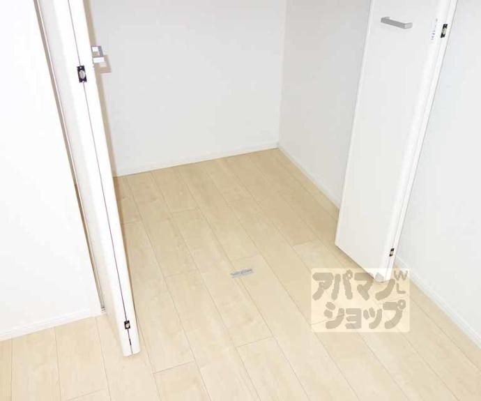 【ザ・コンフォート】間取