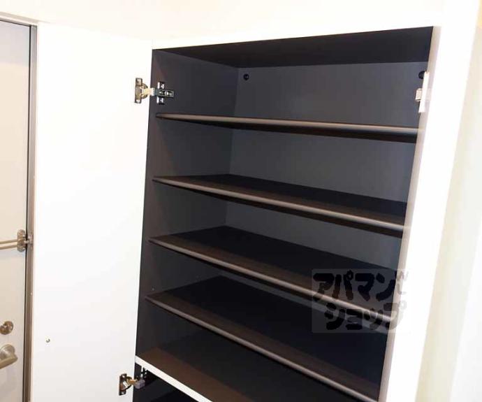 【ザ・コンフォート】間取