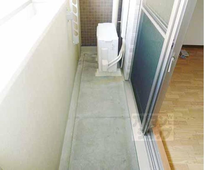 【アミティエ六条】間取