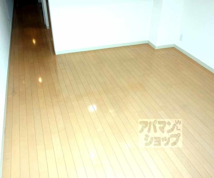 【ソレイユ京都二条】間取