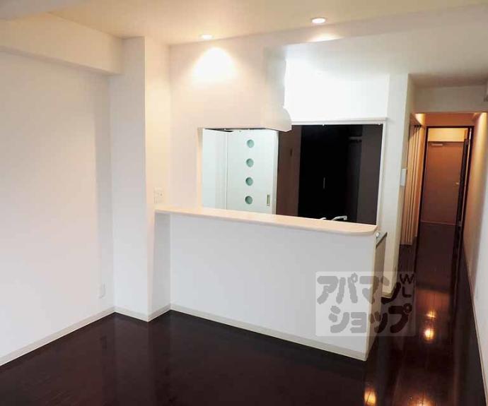 【ソレイユ京都二条】間取