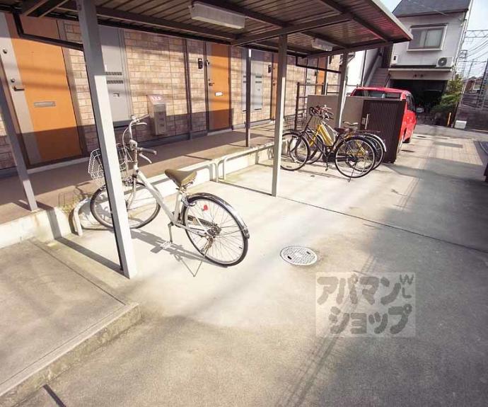 【ソレイユ稲荷】間取