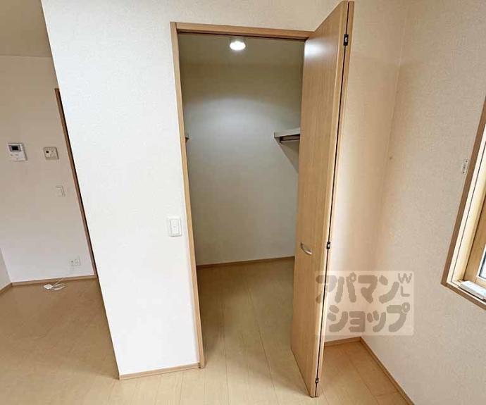 【ソレイユ稲荷】間取