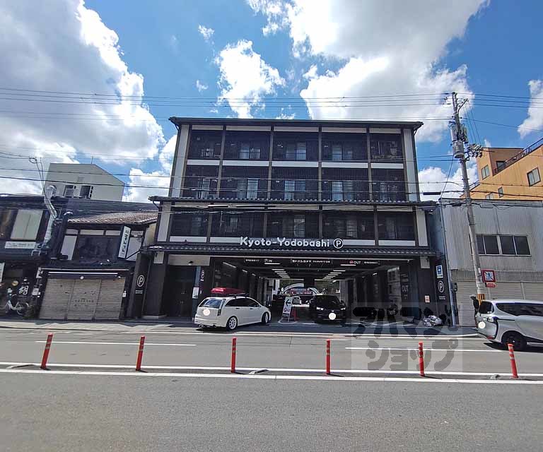 マンションロードウェイ
