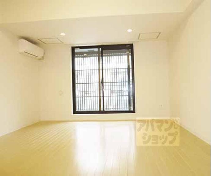 【マンションロードウェイ】間取