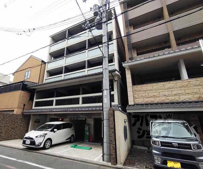 【ルクラ京都三条油小路】間取