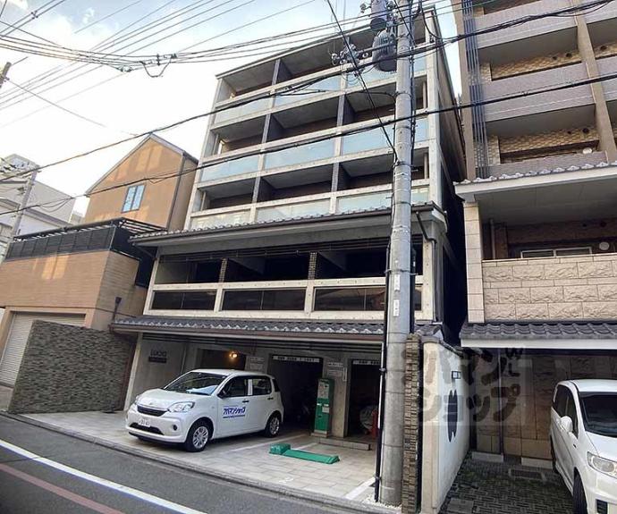 【ルクラ京都三条油小路】間取