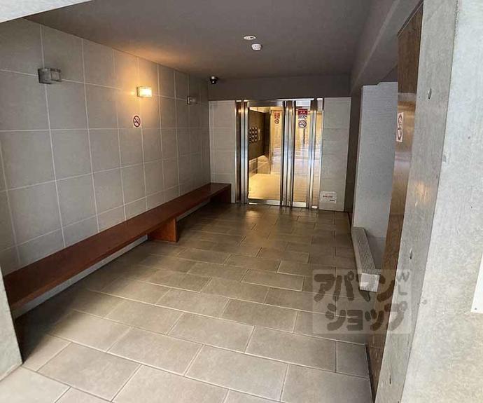 【ルクラ京都三条油小路】間取