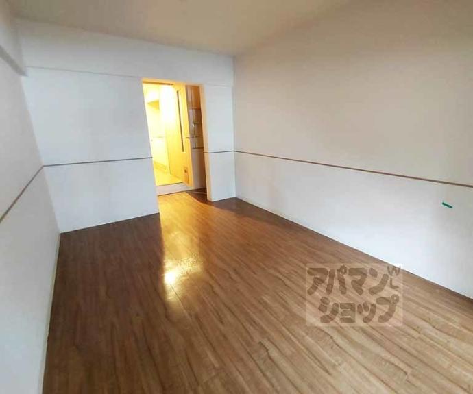 【ルクラ京都三条油小路】間取