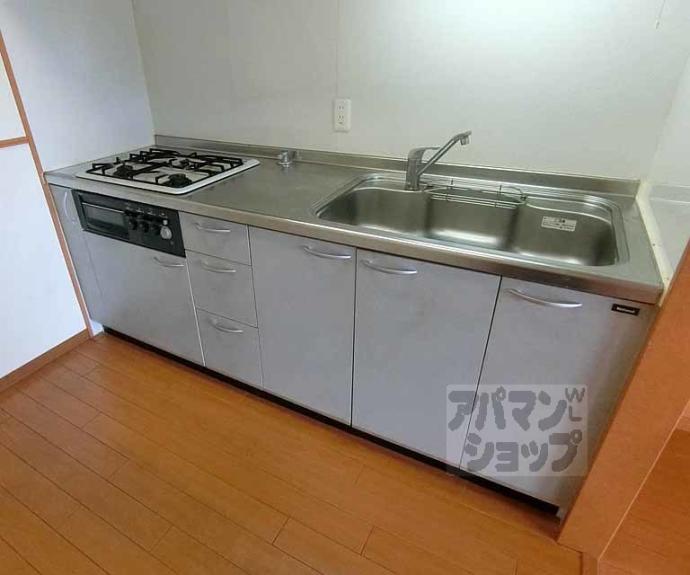 【シュシュパルク山陵】間取